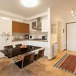 Free Parking & View Capitolina Apartment Trieste